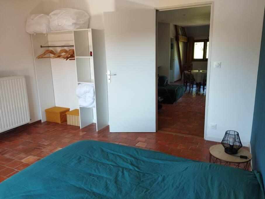 Appartement Dans Village Calme A 5 Min Des Lacs Mathaux Extérieur photo